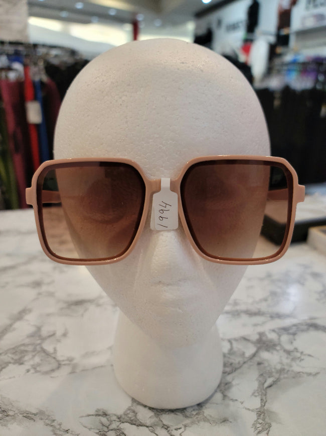 Light Mauve Gold Frame Square Sunglasses Hover Image